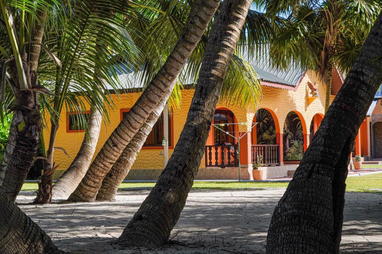 Anse Kerlan Beach Chalets Exteriér fotografie